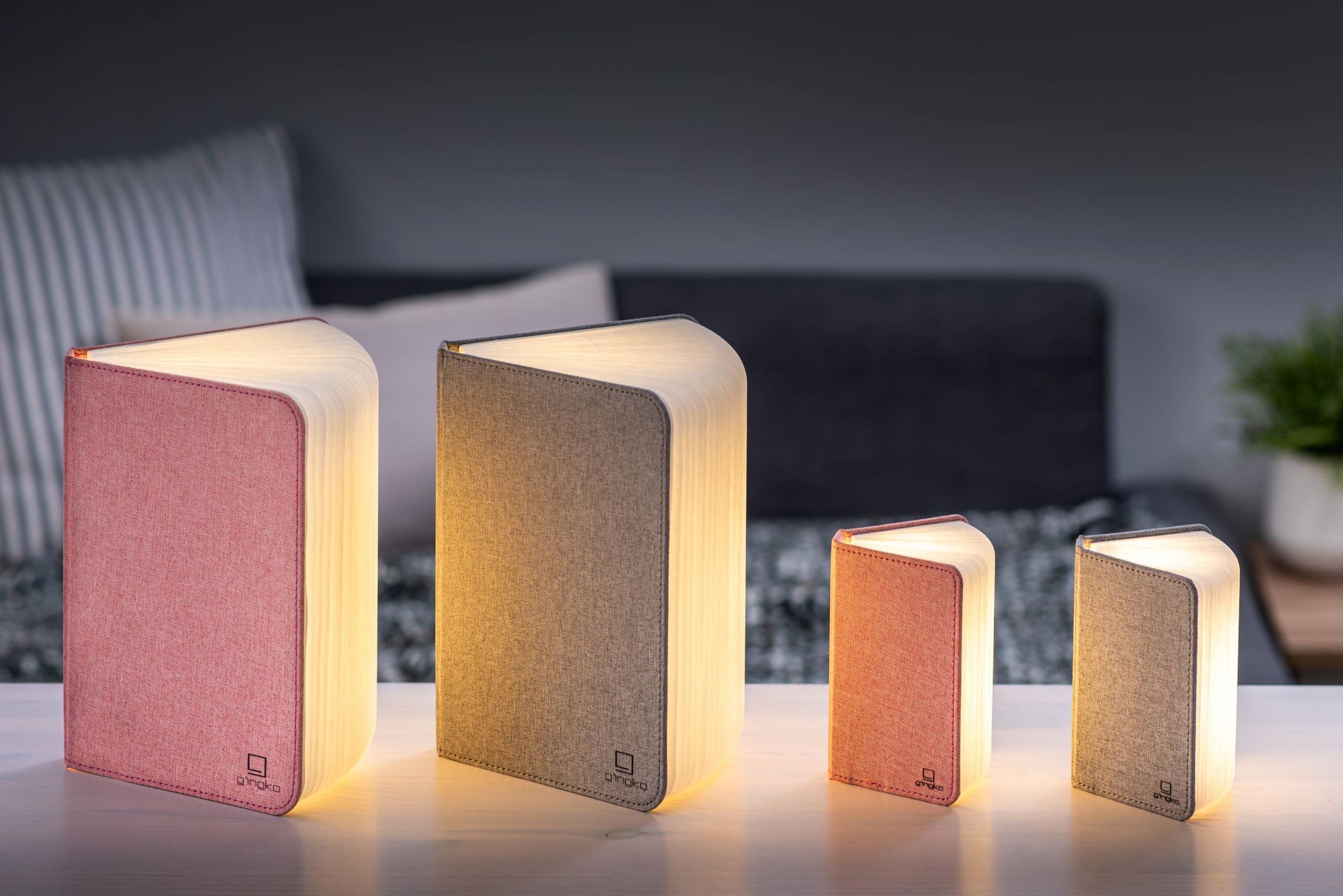 Ging-Ko Large Fabric Smart Book Light - Blush Pink
